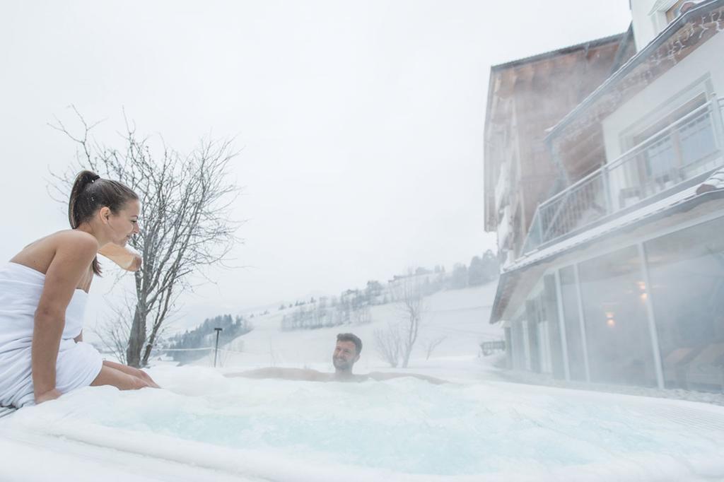 Dependance Hotel Mareo Dolomites San Vigilio Di Marebbe Bagian luar foto