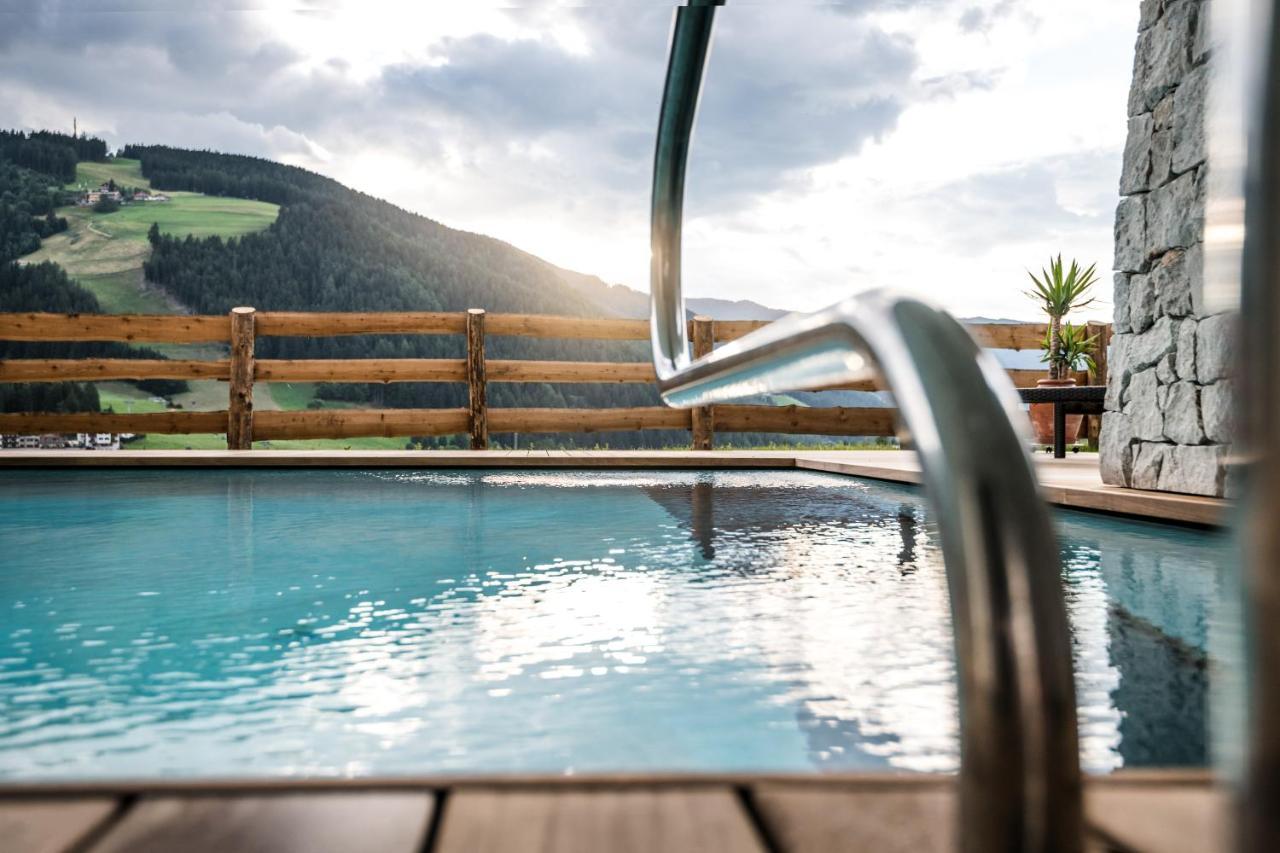 Dependance Hotel Mareo Dolomites San Vigilio Di Marebbe Bagian luar foto