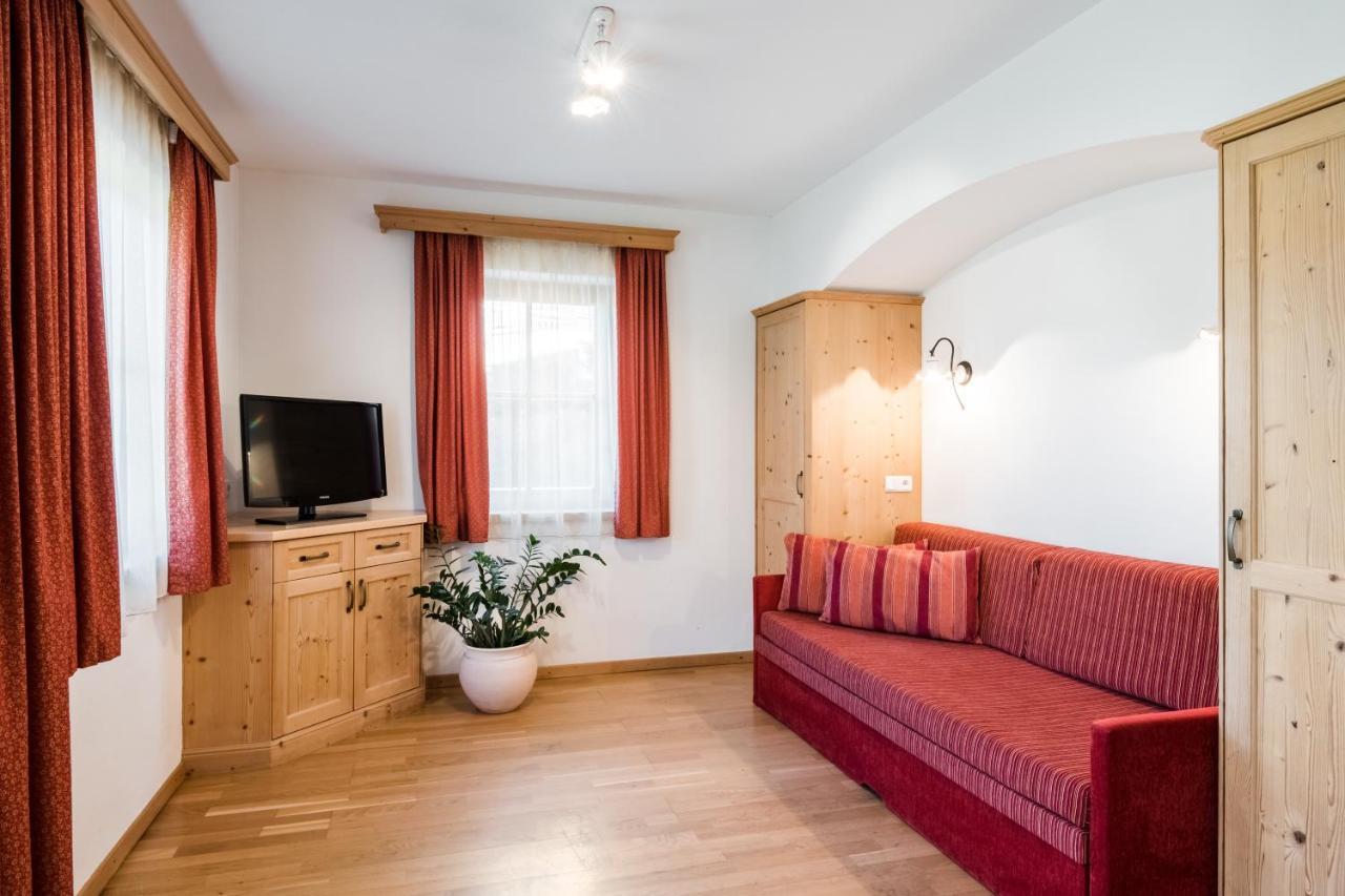 Dependance Hotel Mareo Dolomites San Vigilio Di Marebbe Bagian luar foto